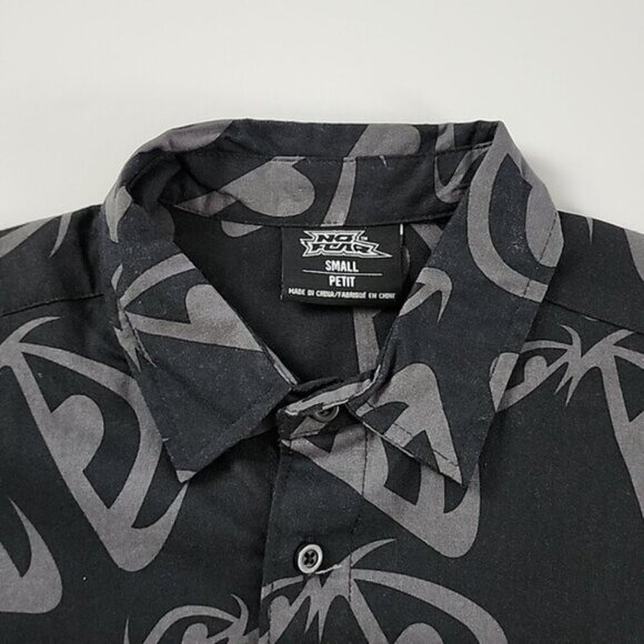 NWT No Fear Men's Black Grey Button Up Short Sleeves Cotton Shirt Size Small - Picture 4 of 10
